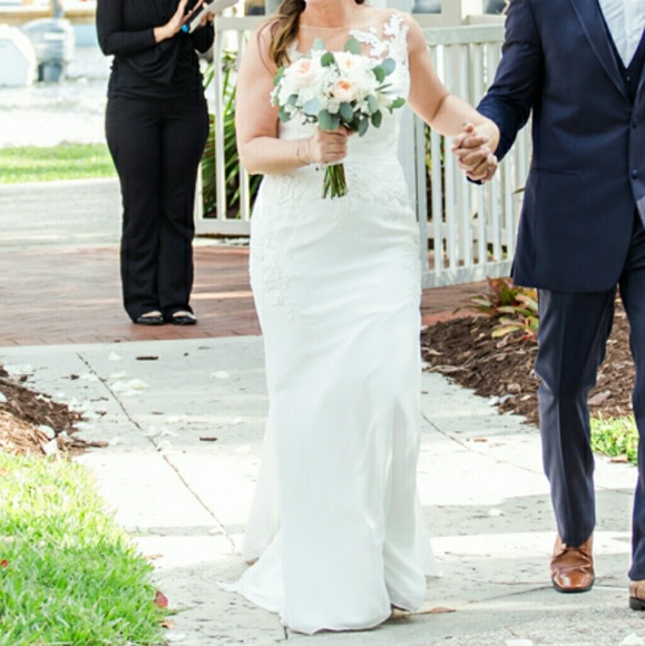 Wedding Dress - Picture 6 of 6